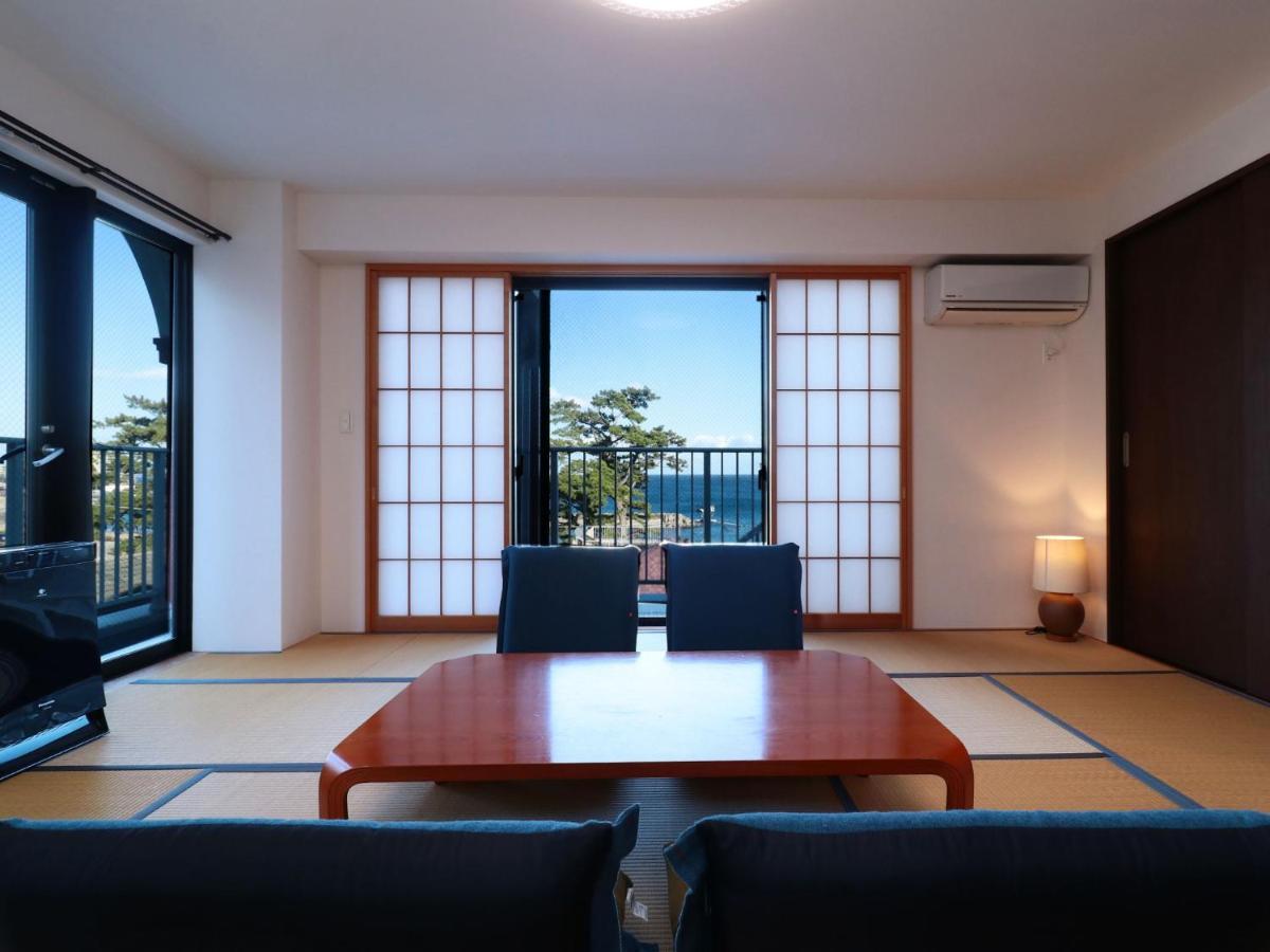 Izu Kansya Hotel Atami  Buitenkant foto